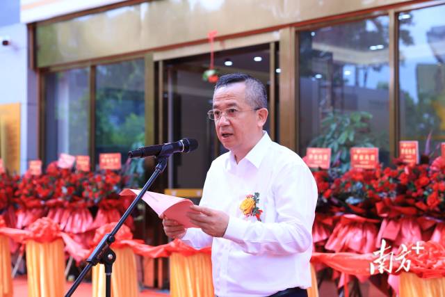 凯发天生一触即发集团首席资本运营官，创兴银行董事李锋。 受访者供图